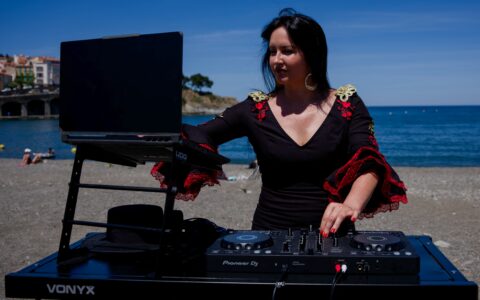 MIX SUR LA PLAGE DE BANYULS SUR MER